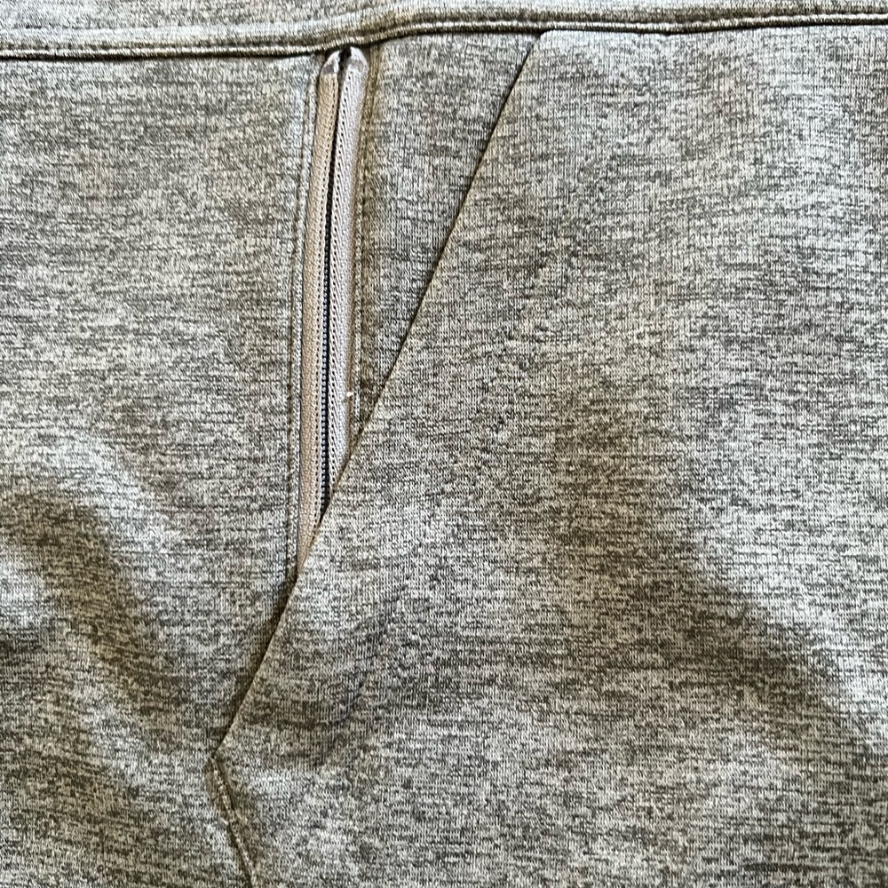 Nike Therma Men's Gray Heather Fleece Lined Pullover Hoodie in size Large - Picture 8 of 10